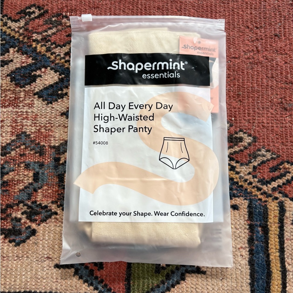 BNWT Shapermint Essentials All Day Every Day High-Waisted Shaper Panty